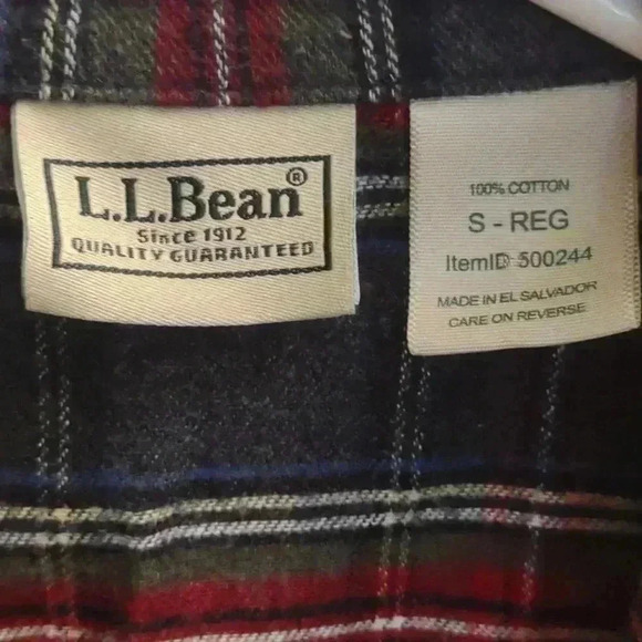 L.L. Bean Gray and Red Flannel Pajama Top Mens‎ small-reg - Picture 2 of 3